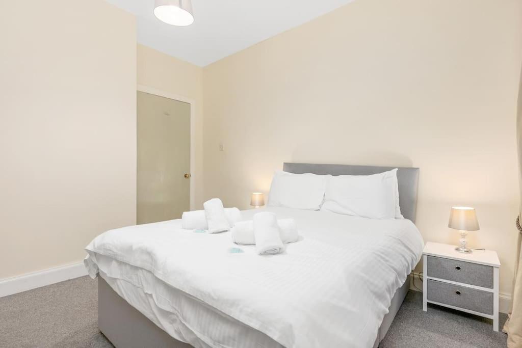 Two Bedroom Apartment-Central Edinburgh-Old Town-Licensed Ngoại thất bức ảnh