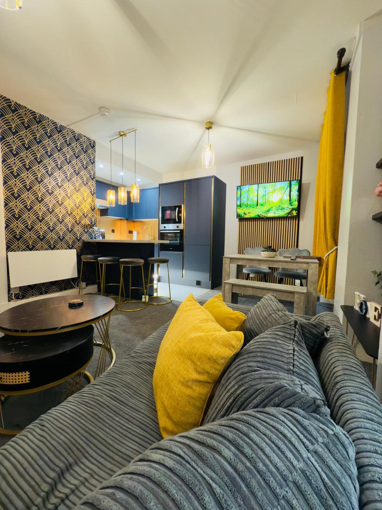 Two Bedroom Apartment-Central Edinburgh-Old Town-Licensed Ngoại thất bức ảnh