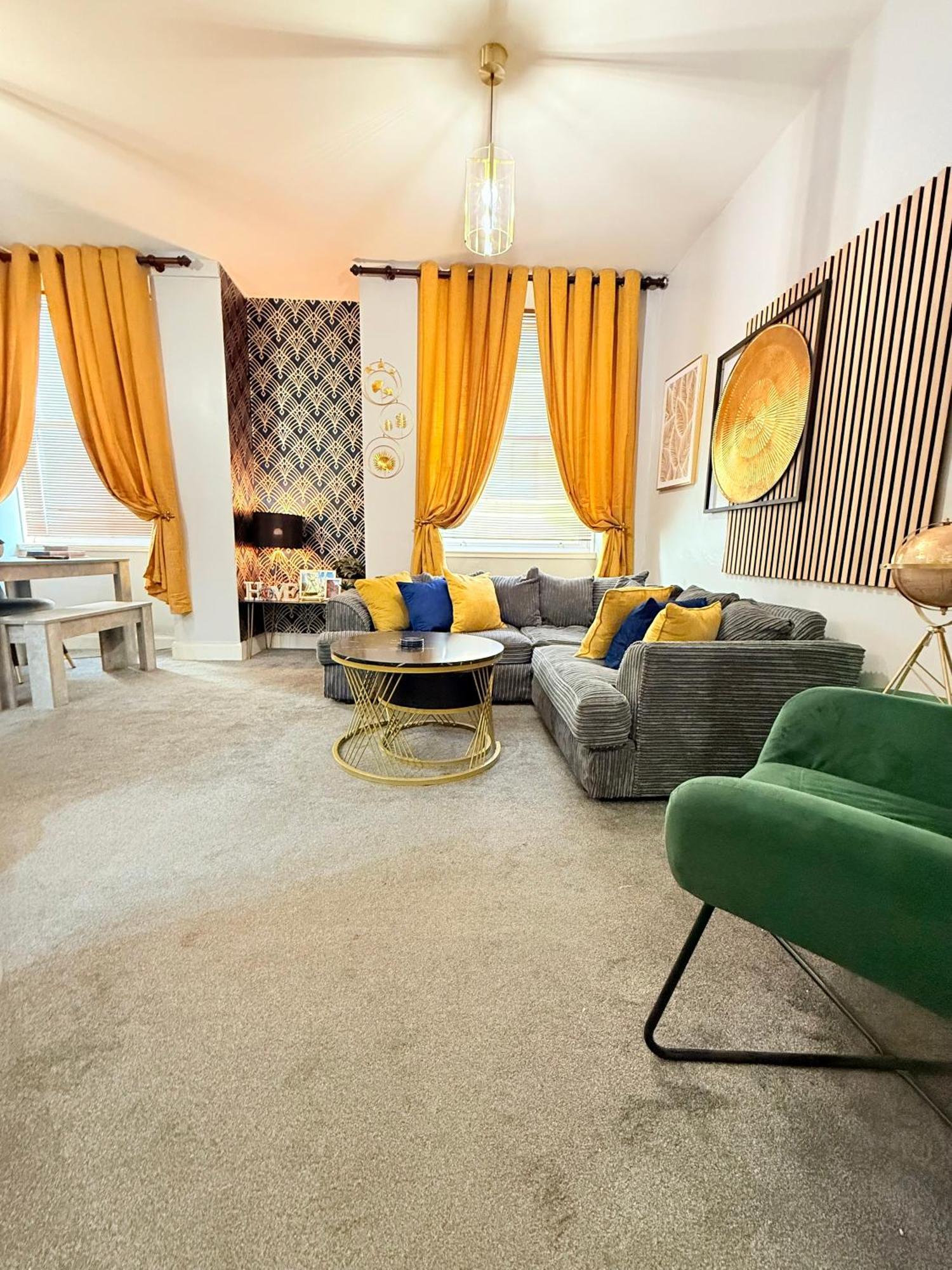 Two Bedroom Apartment-Central Edinburgh-Old Town-Licensed Ngoại thất bức ảnh